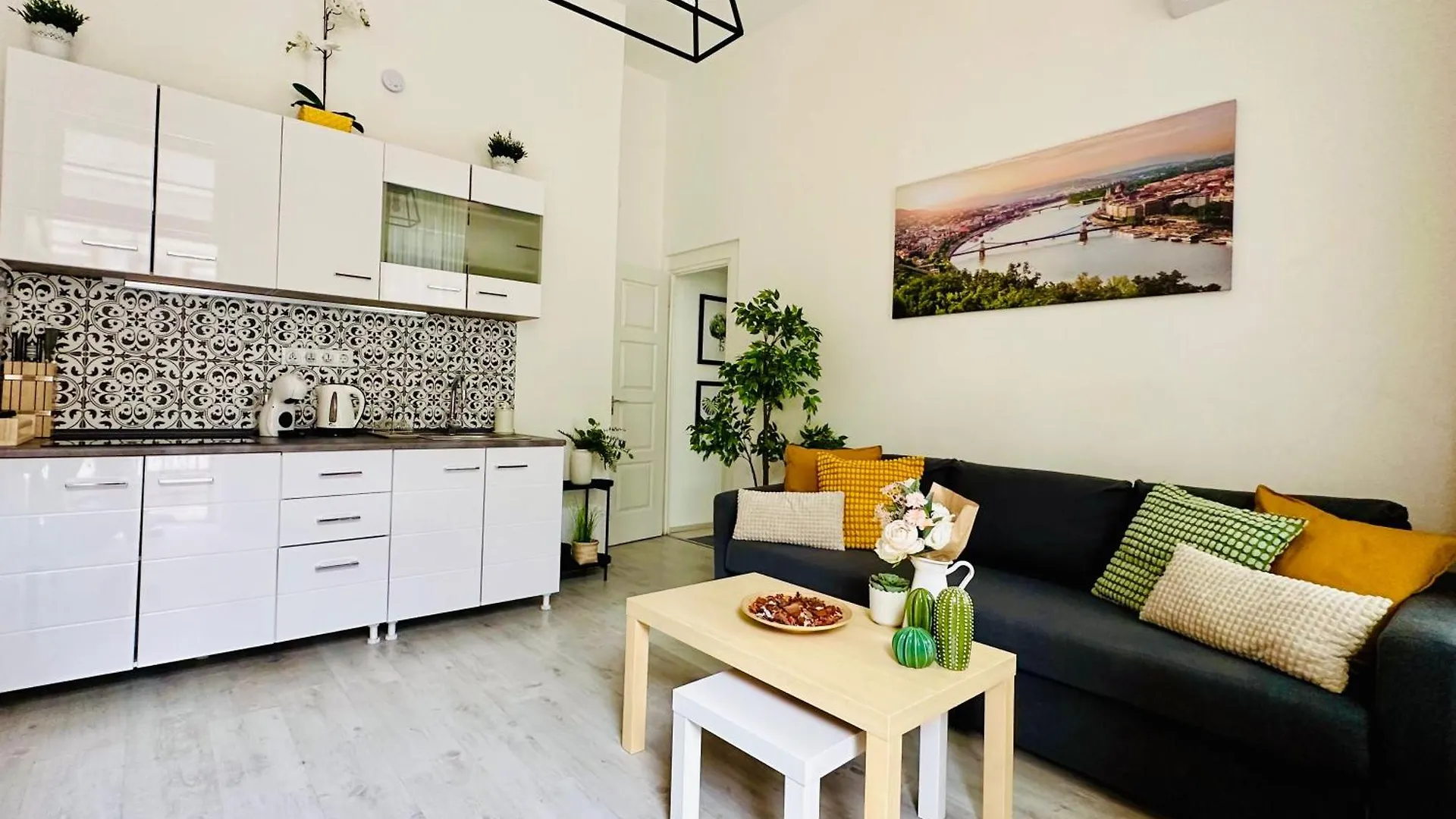 Downtown* 600Mbps* Smart Tv* Ac Apartamento Budapeste Hungria